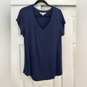 V neck navy blue tee shirt